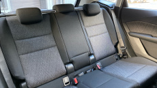 BMW 2 Series 220i MHT Sport 5dr DCT Petrol Hatchback